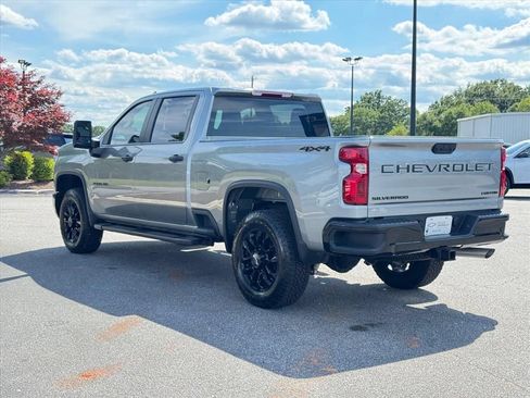 Used 2026 Chevrolet Silverado 2500 Custom w/ Custom Convenience Package AWD/4WD image 5
