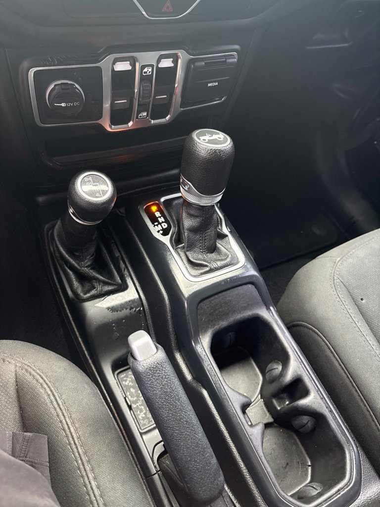 Used 2020 Jeep Wrangler Unlimited Sport S AWD/4WD image 23