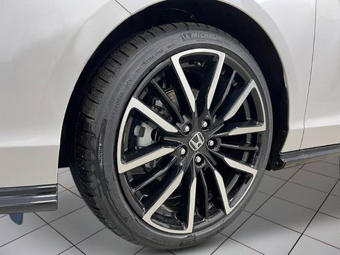 New 2025 Honda Accord Touring image 11