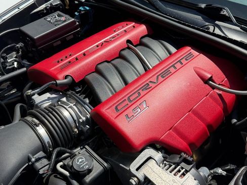 Used 2013 Chevrolet Corvette 427 w/ 1SC Preferred Equipment Group RWD image 12