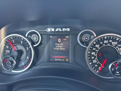 Used 2023 RAM 3500 Big Horn w/ Level 1 Equipment Group image 14