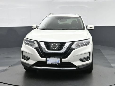 Used 2017 Nissan Rogue SL w/ SL Premium Package AWD/4WD image 2
