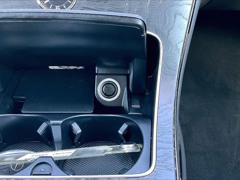 Used 2018 Mercedes-Benz C 300 4MATIC Sedan image 25