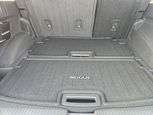 New 2026 Nissan Rogue Platinum w/ Platinum Premium Package AWD/4WD image 22