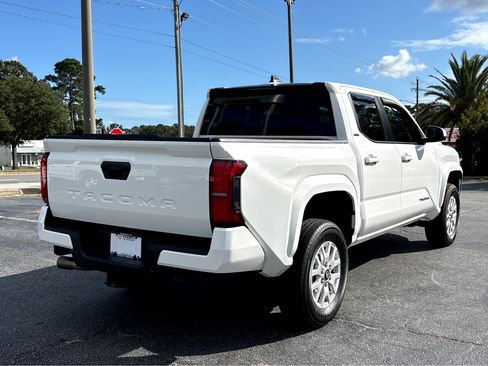Used 2024 Toyota Tacoma SR5 image 29