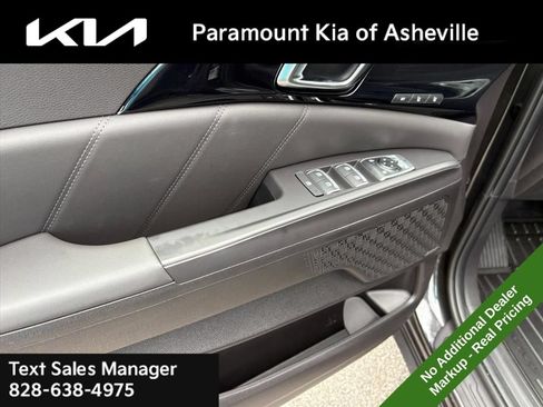 New 2026 Kia Carnival SX Prestige FWD image 25