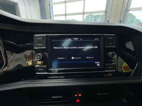 Used 2020 Volkswagen Jetta SE FWD image 19