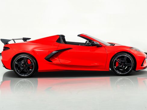 Used 2023 Chevrolet Corvette Stingray Preferred Conv w/ 2LT image 7