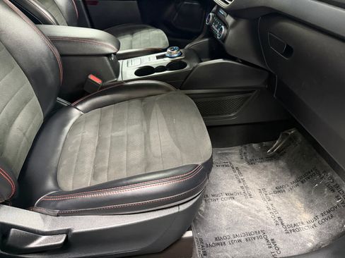 Used 2021 Ford Escape SEL w/ SEL Stealth AWD Package image 20