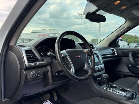 Used 2016 GMC Acadia SLE AWD/4WD image 14