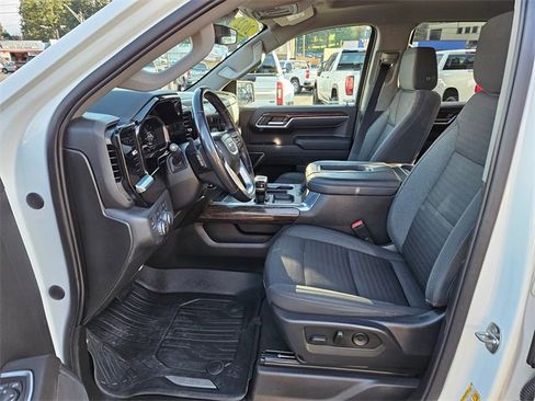 Used 2022 GMC Sierra 1500 Elevation image 12