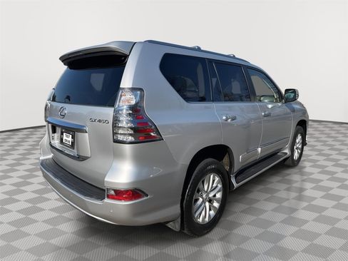 Used 2018 Lexus GX 460 Premium image 5