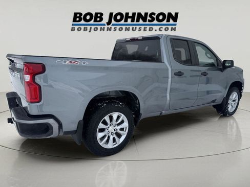 Used 2019 Chevrolet Silverado 1500 Custom w/ Custom Value Package image 7