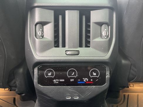 Used 2025 BMW X3 M50 w/ Premium Package image 15