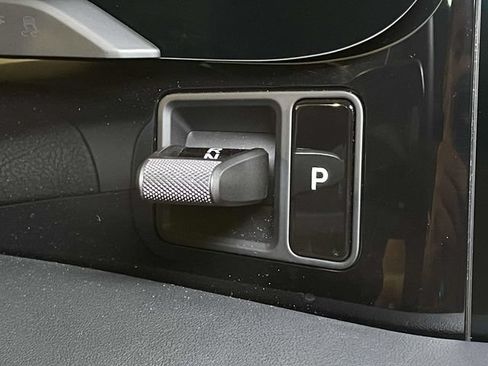 Certified 2025 Porsche Taycan AWD/4WD image 42