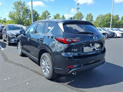 New 2025 MAZDA CX-5 AWD 2.5 S w/ Preferred Package image 3