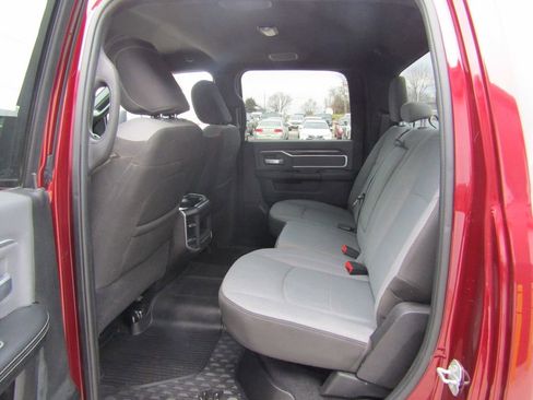 Used 2023 RAM 2500 Big Horn w/ Level 1 Equipment Group image 29