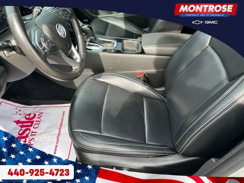 Used 2019 Buick Regal Preferred w/ Sights and Sounds Package AWD/4WD image 19