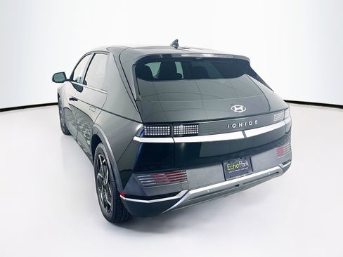 Used 2024 Hyundai Ioniq 5 SEL image 5