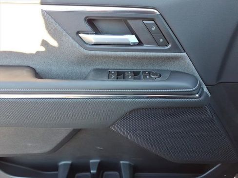 New 2026 GMC Sierra EV Elevation image 16