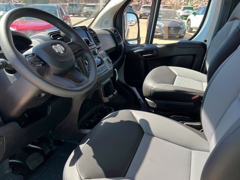 New 2026 RAM ProMaster 2500 image 15