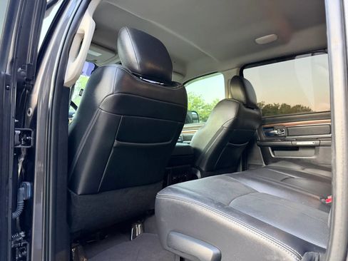 Used 2018 RAM 2500 Laramie AWD/4WD image 27