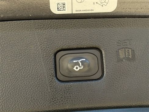 Used 2019 Ford Edge Titanium w/ Equipment Group 301A image 35