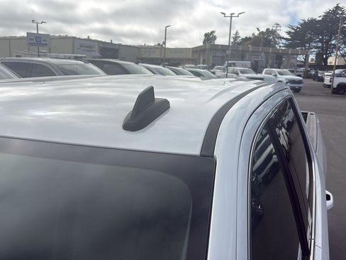 Used 2019 GMC Sierra 1500 SLE w/ SLE Value Package AWD/4WD image 8