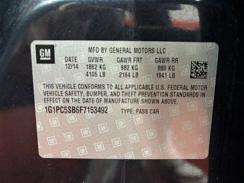 Used 2015 Chevrolet Cruze LT w/ Sun And Sound Package image 39