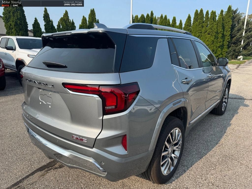 New 2027 GMC Terrain Denali w/ LPO, Floor Liner Package AWD/4WD image 7