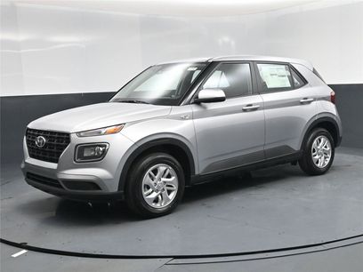 New 2026 Hyundai Venue SE