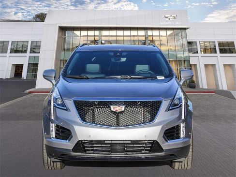 New 2026 Cadillac XT5 Sportv image 2