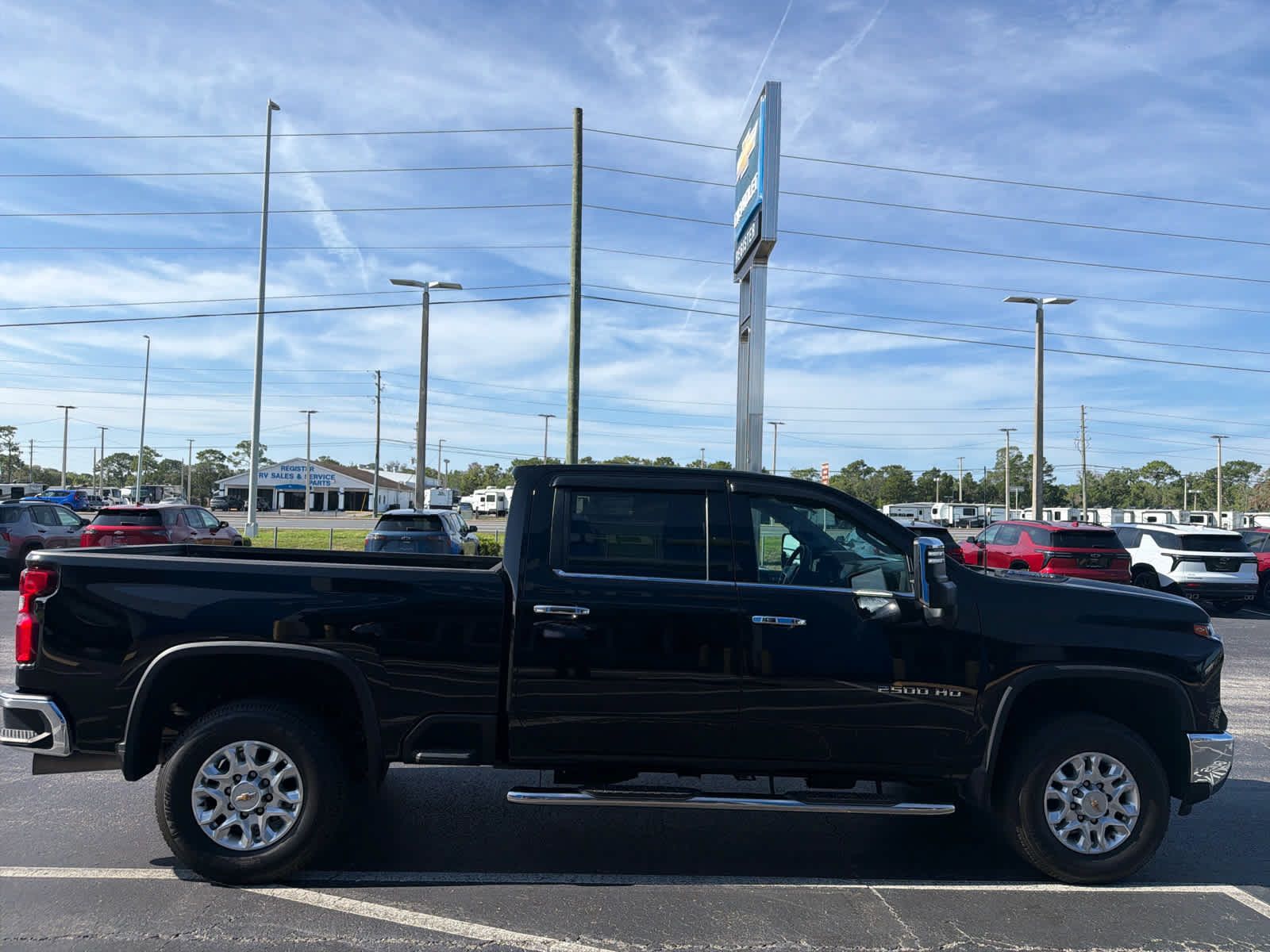 Used 2024 Chevrolet Silverado 2500 LTZ RWD image 6