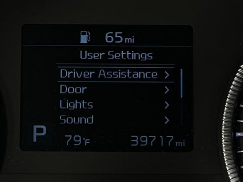 Used 2022 Kia Telluride EX w/ Towing Package image 18