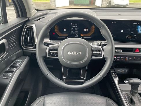 New 2025 Kia Sorento S w/ Panoramic Sunroof Package image 14