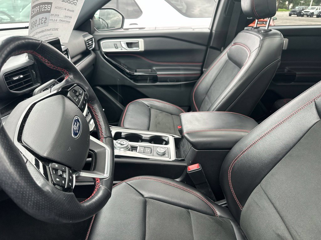 Used 2022 Ford Explorer ST-Line AWD/4WD image 9