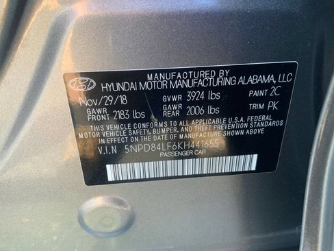 Used 2019 Hyundai Elantra Limited w/ Ultimate Package 02 FWD image 30