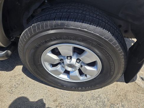 Used 2004 Toyota 4Runner Sport image 31