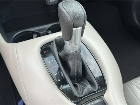 Used 2023 Honda HR-V LX image 17