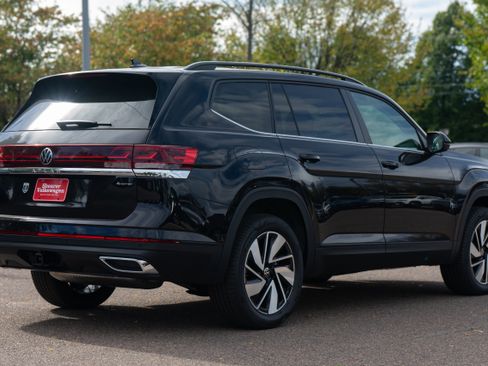 New 2026 Volkswagen Atlas SE image 6