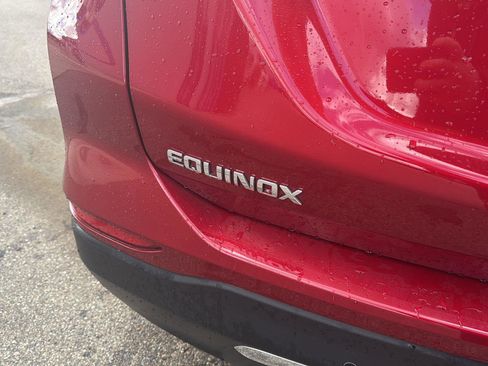 Used 2024 Chevrolet Equinox LT image 5