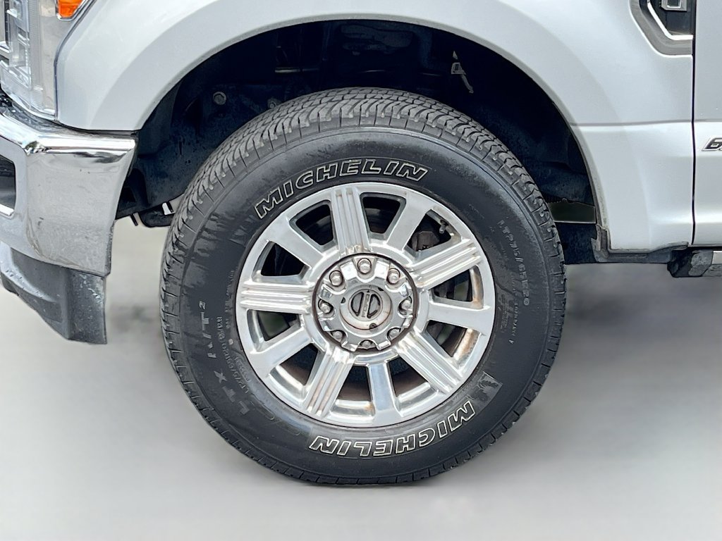 Used 2018 Ford F250 Platinum w/ Platinum Ultimate Package AWD/4WD image 33