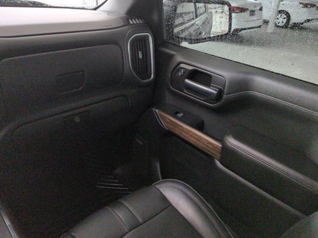 Used 2019 Chevrolet Silverado 1500 High Country AWD/4WD image 16