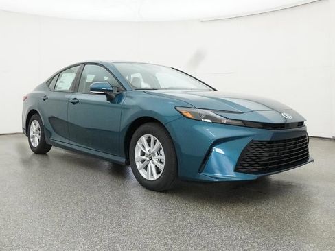 New 2026 Toyota Camry LE image 29