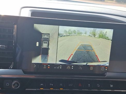 Used 2025 Chevrolet Silverado 1500 LTZ w/ LTZ Premium Package image 42