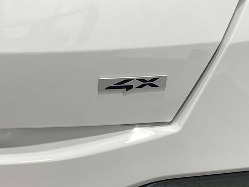 New 2026 Kia Sorento S AWD/4WD image 8