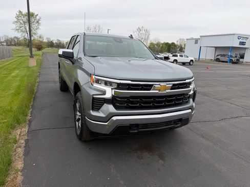 New 2026 Chevrolet Silverado 1500 LT AWD/4WD image 6