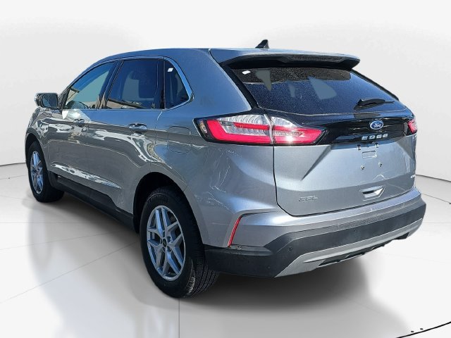 Used 2024 Ford Edge SEL w/ Convenience Package AWD/4WD image 5