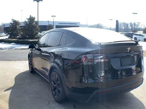 Used 2023 Tesla Model X image 6