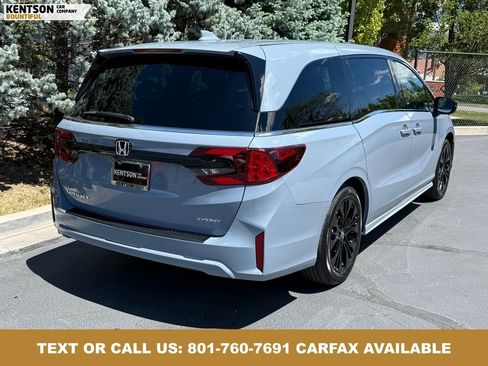 Used 2025 Honda Odyssey Sport-L image 8